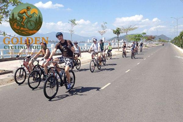 15 Days Hanoi to Hue Coastal Cycling Tour